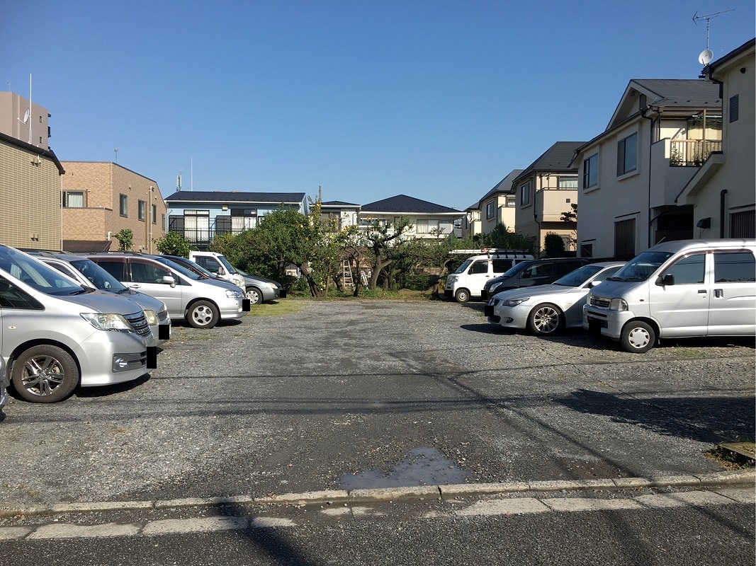 練馬区春日町１丁目　月極駐車場